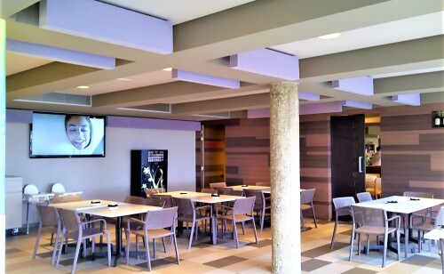 pixelcut bar 1040x640 .jpg